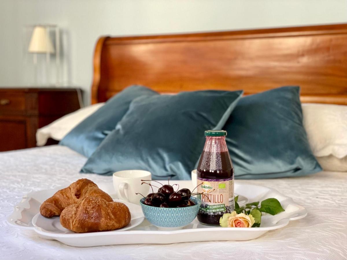 Santa Caterina: Charming Apartment เตรวิโซ ภายนอก รูปภาพ