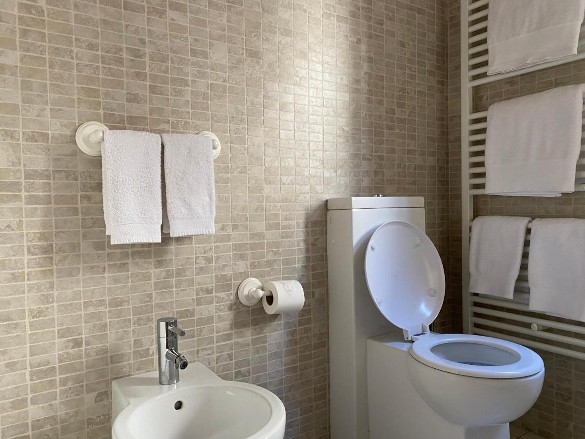 Santa Caterina: Charming Apartment เตรวิโซ ภายนอก รูปภาพ