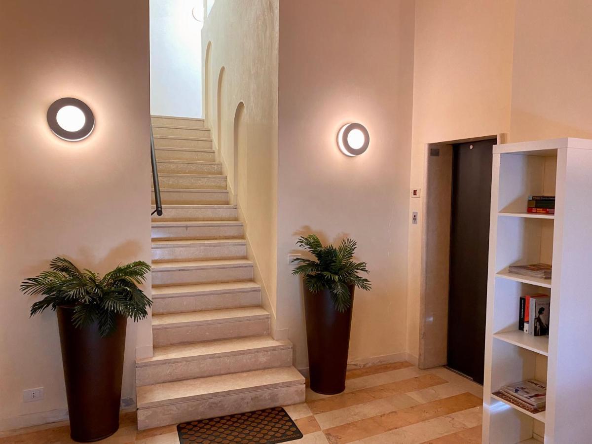 Santa Caterina: Charming Apartment เตรวิโซ ภายนอก รูปภาพ
